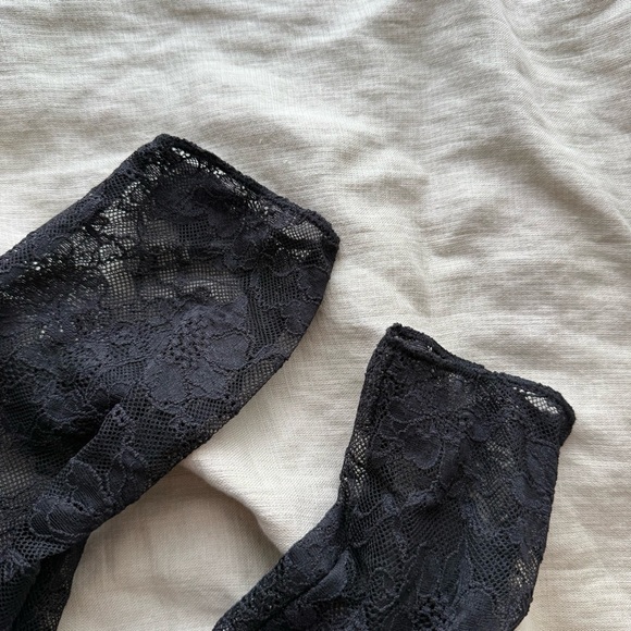 NWT Victoria’s Secret full body long sleeve black lace catsuit leotard one piece - Picture 5 of 6